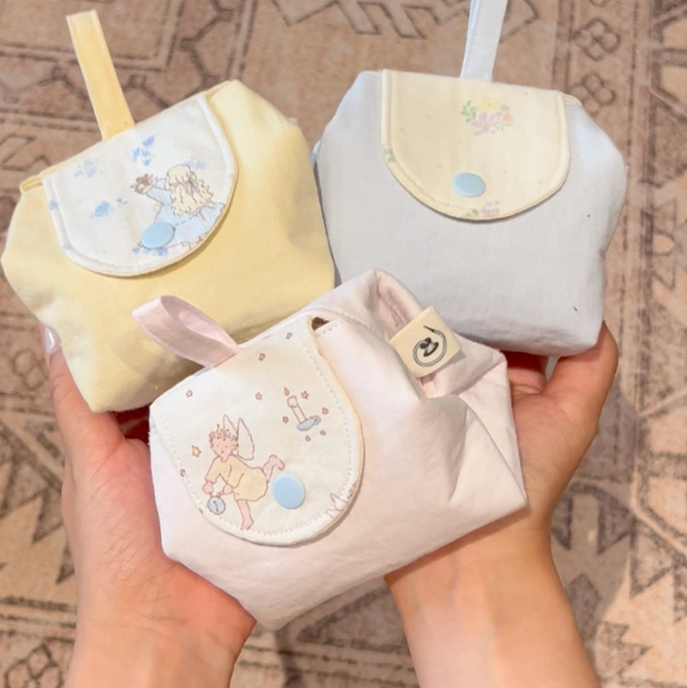 Cloud Pouch