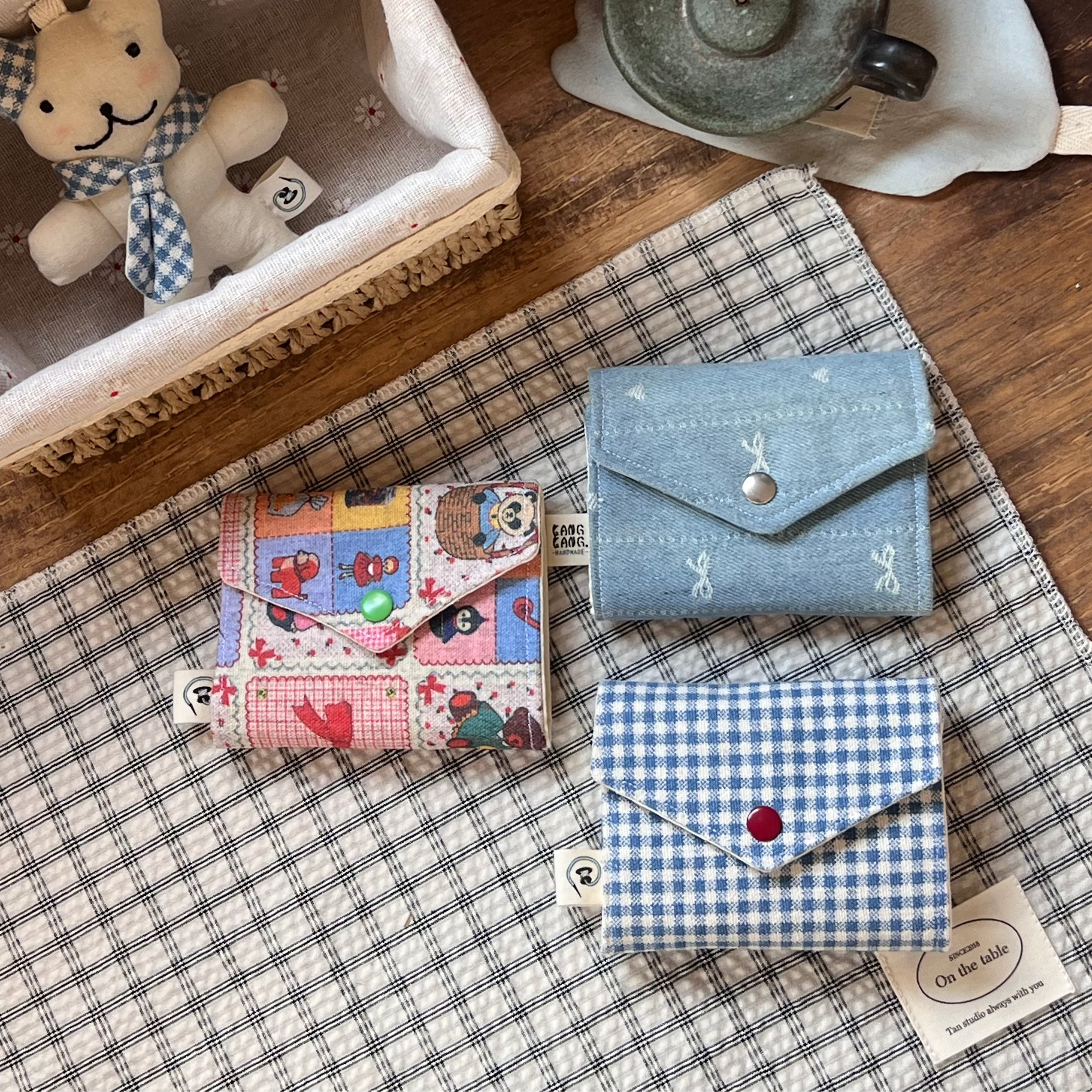 Cottage Card Case