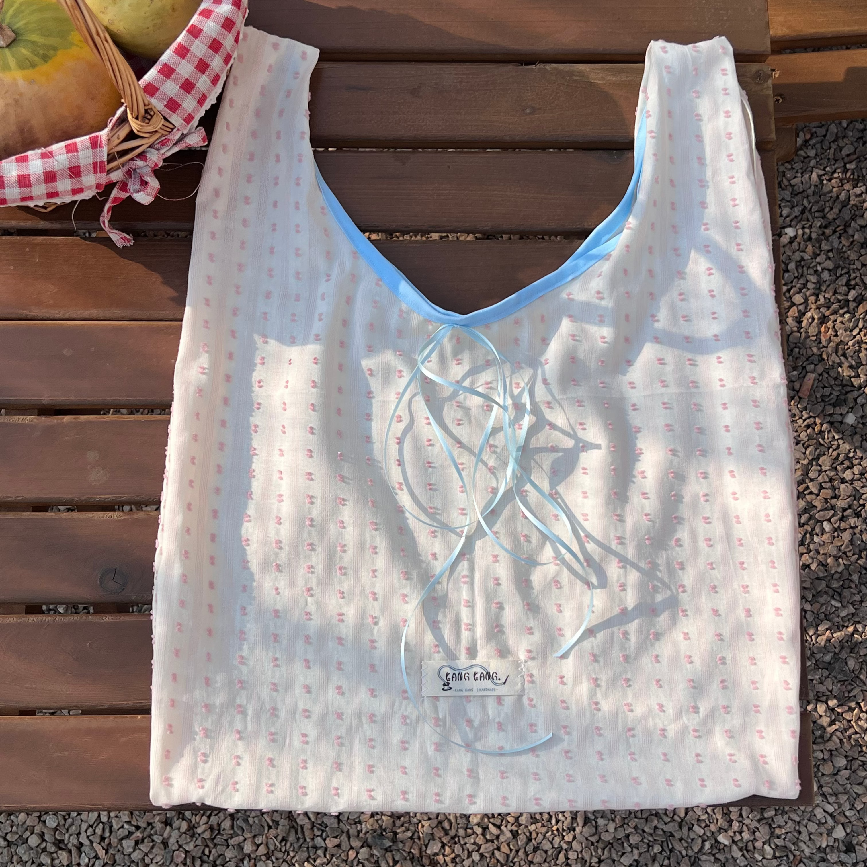 Airy Tote Bag