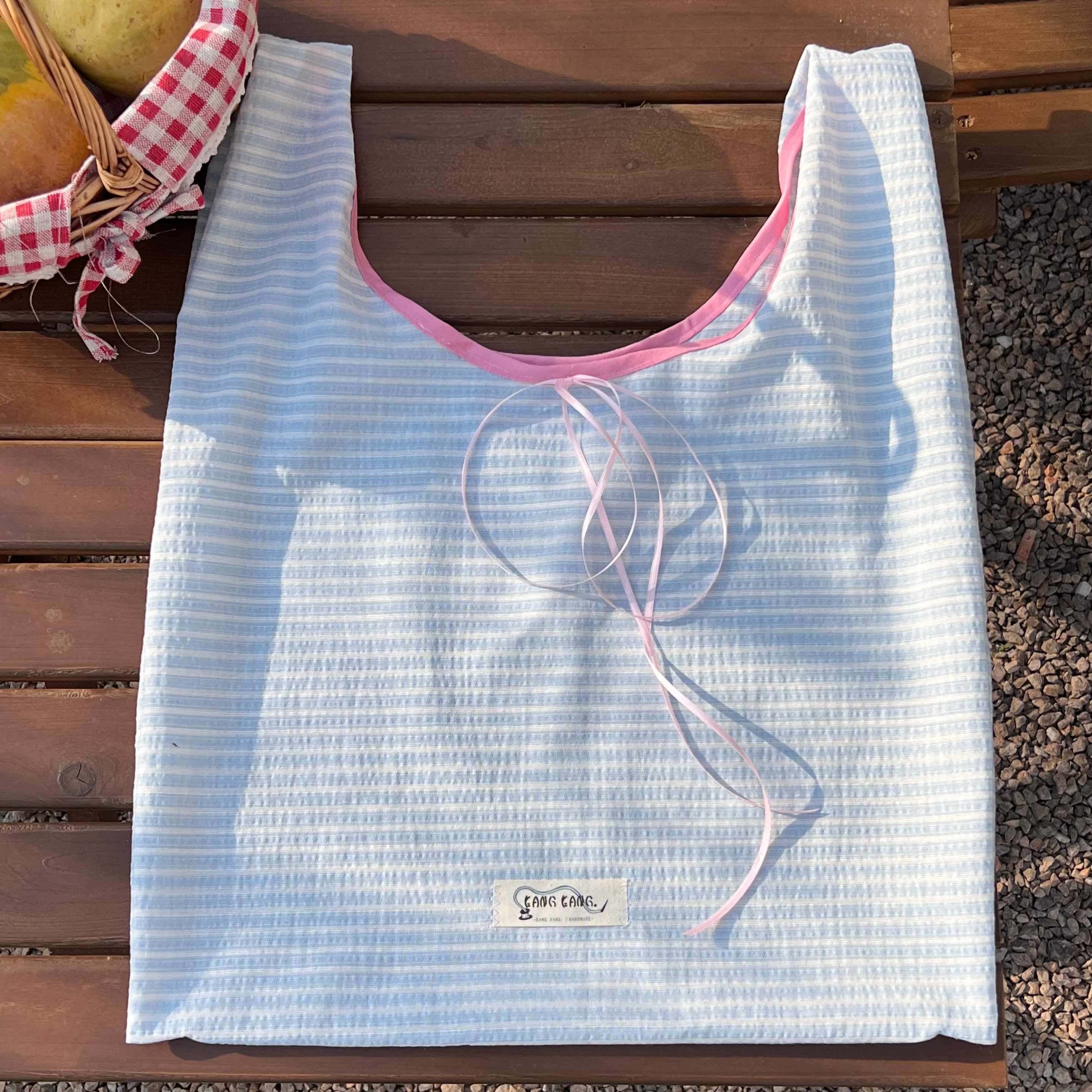 Airy Tote Bag