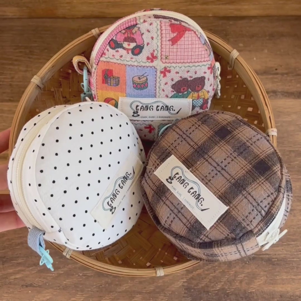 Pebble Pouch
